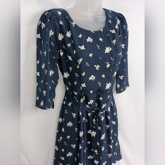 2/$30 TRIXXI Y2K Floral Navy Blue Dress with Belt (#102) - Picture 4 of 11